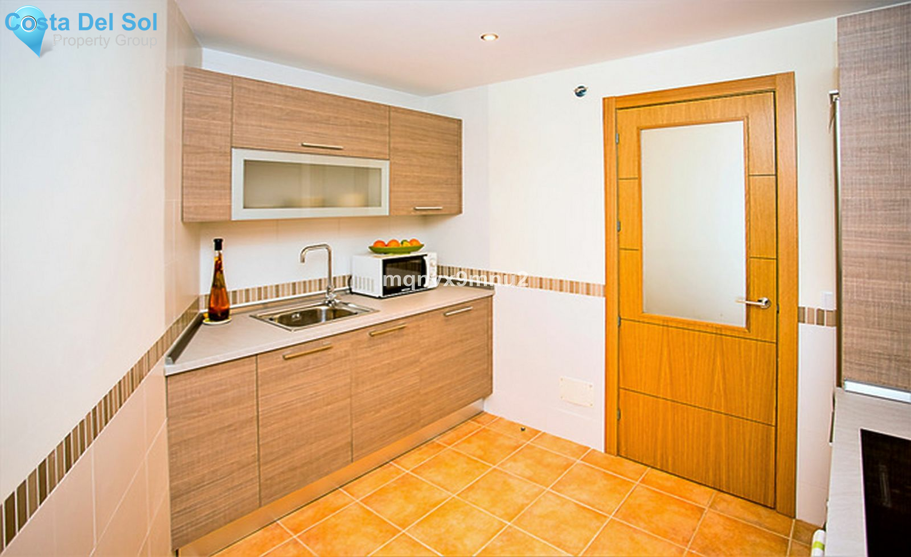 Top Floor Apartment in Marbella-1189998