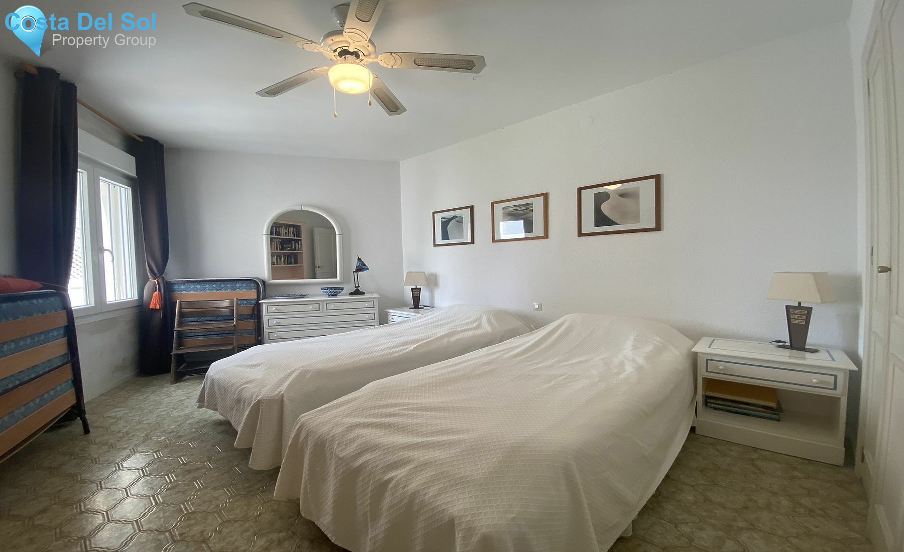 Top Floor Apartment in Marbella-1386351