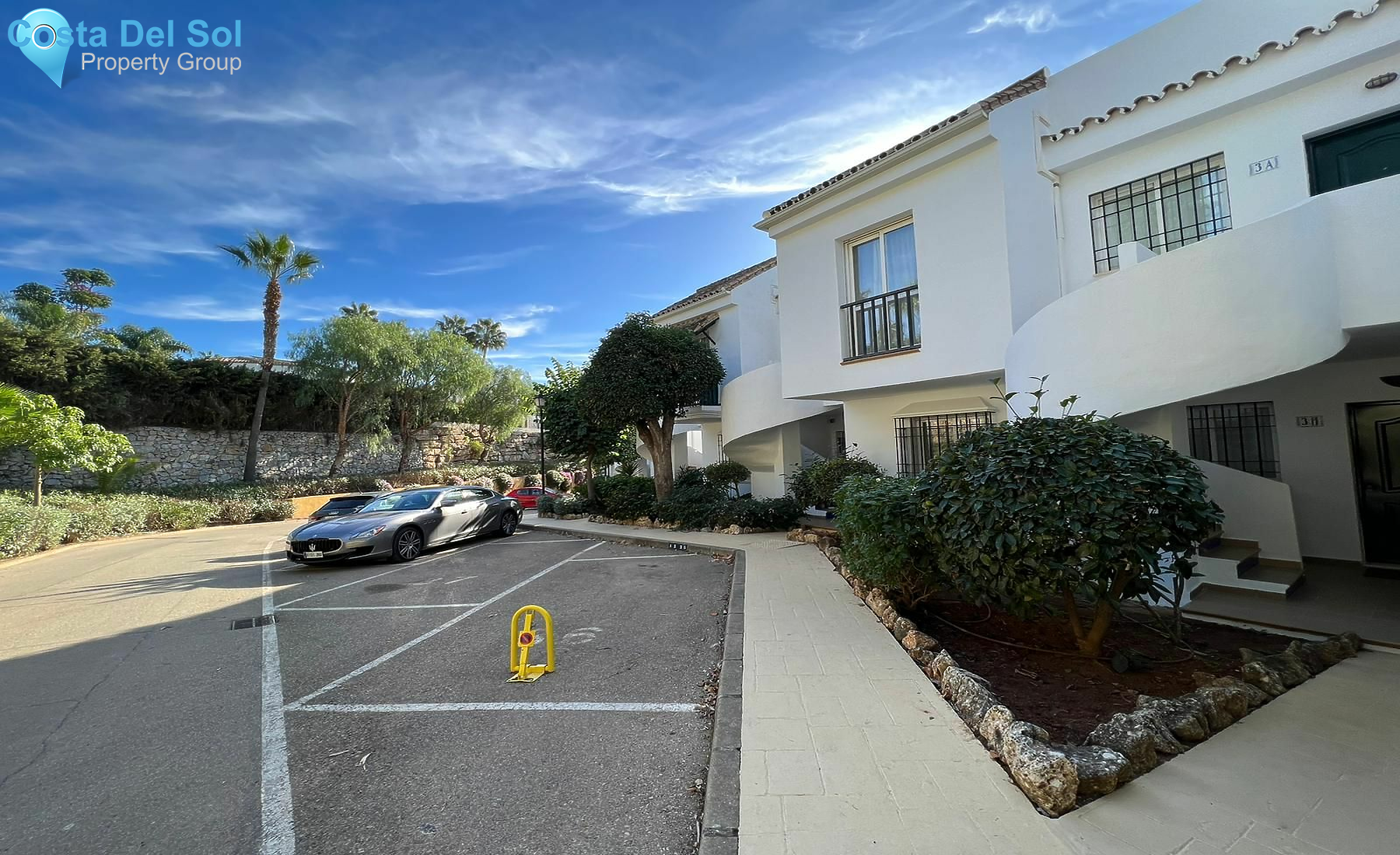 Top Floor Apartment in Marbella-1548808
