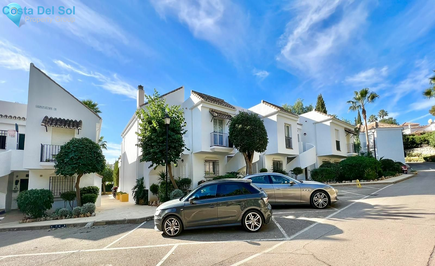Top Floor Apartment in Marbella-1548809