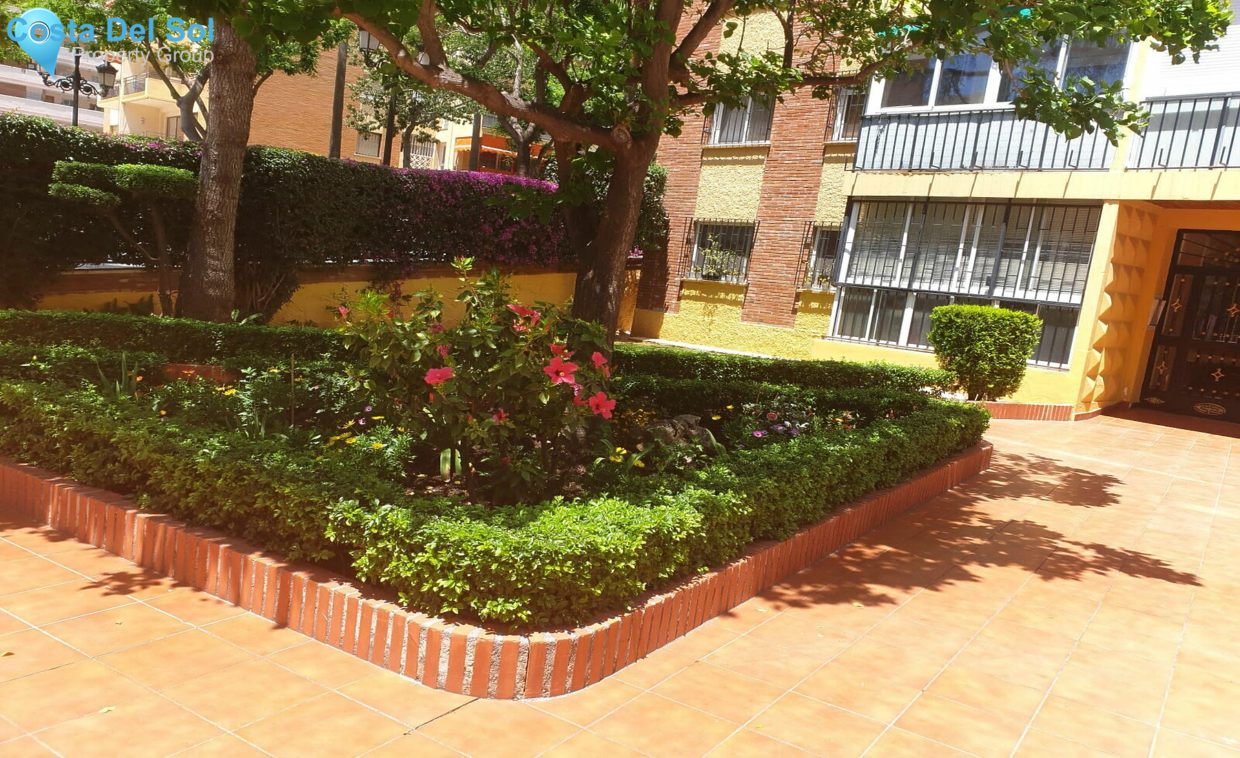 Top Floor Apartment in Marbella-1553316