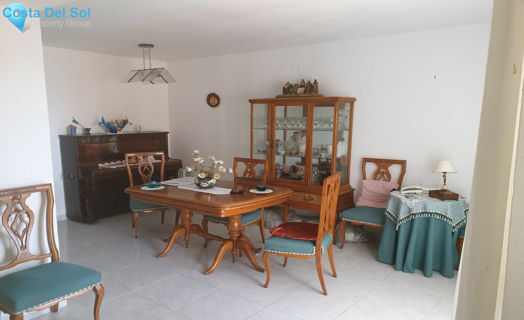 Top Floor Apartment in Marbella-1553319