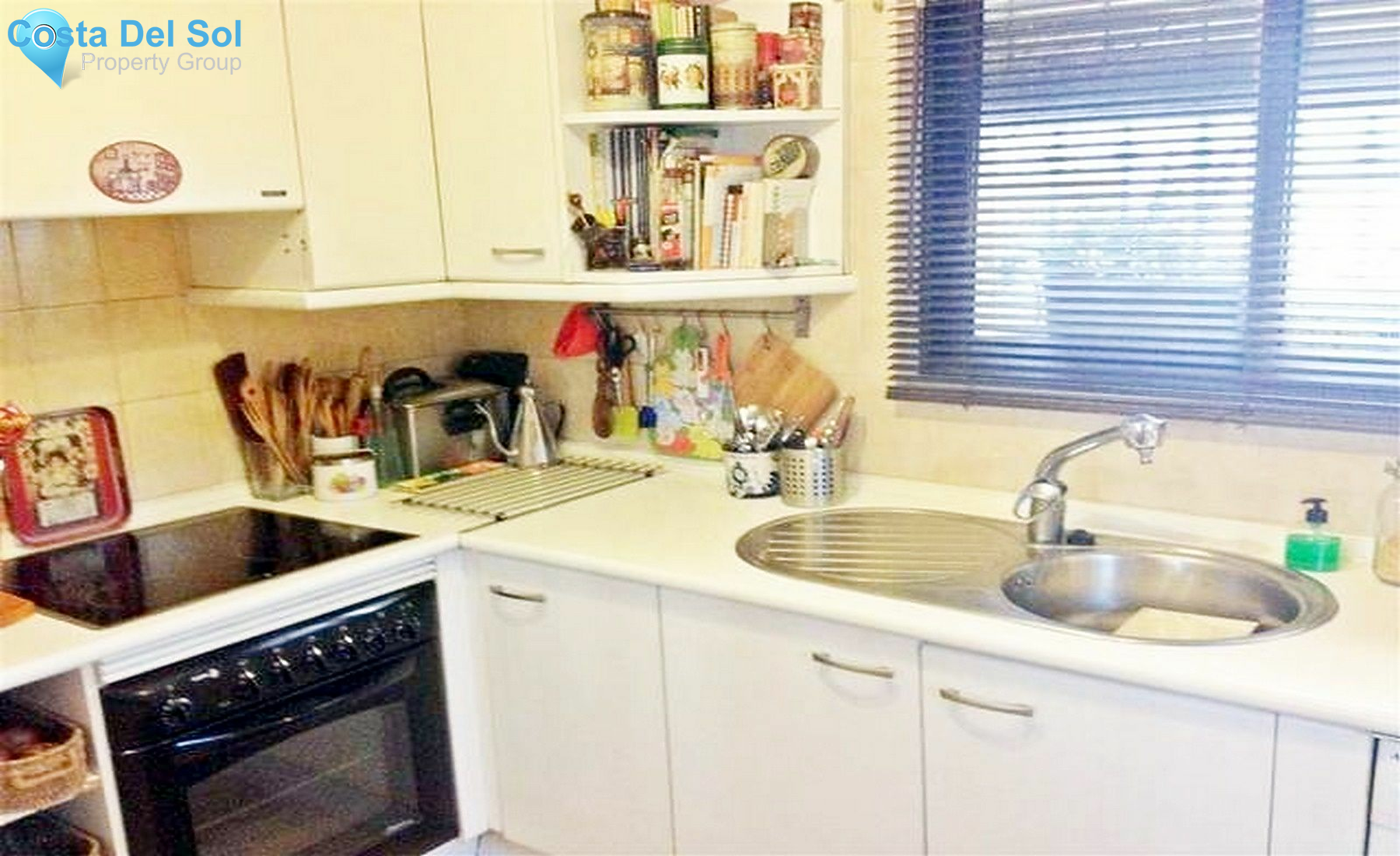Top Floor Apartment in Mijas Costa-1139469