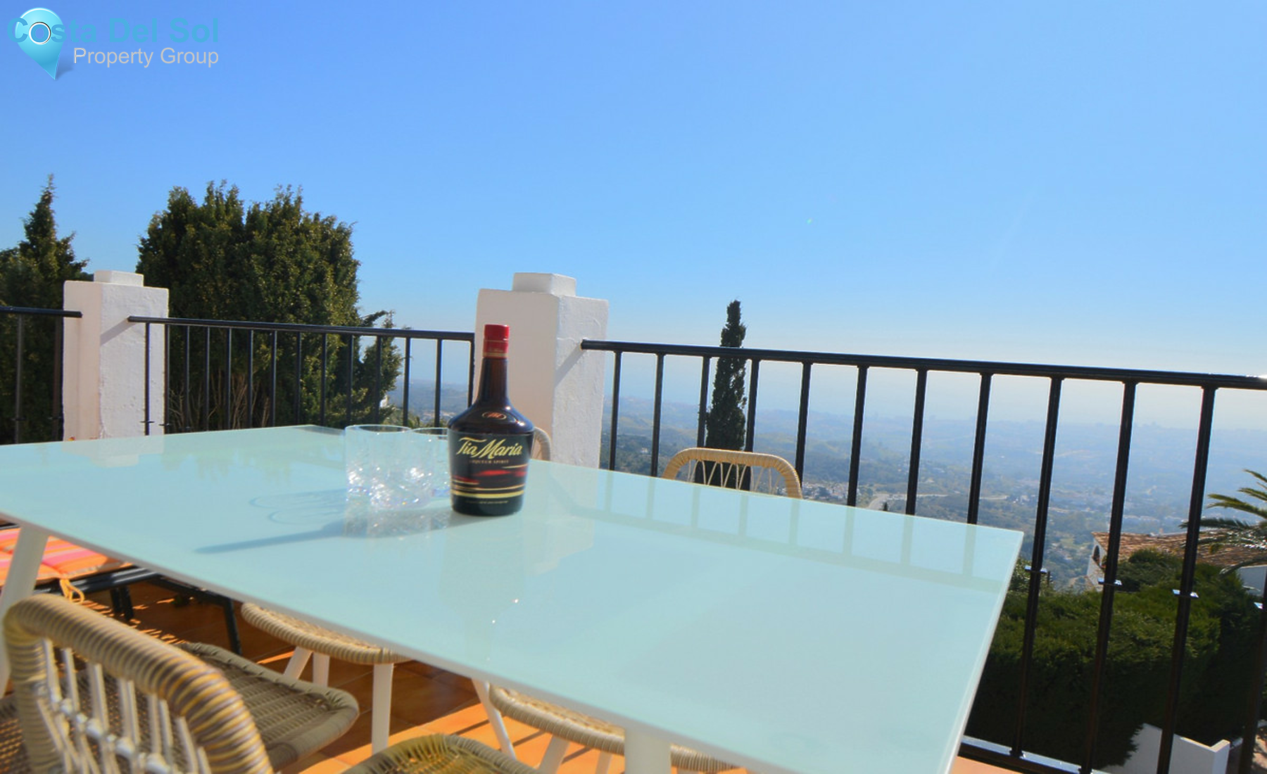 Top Floor Apartment in Mijas