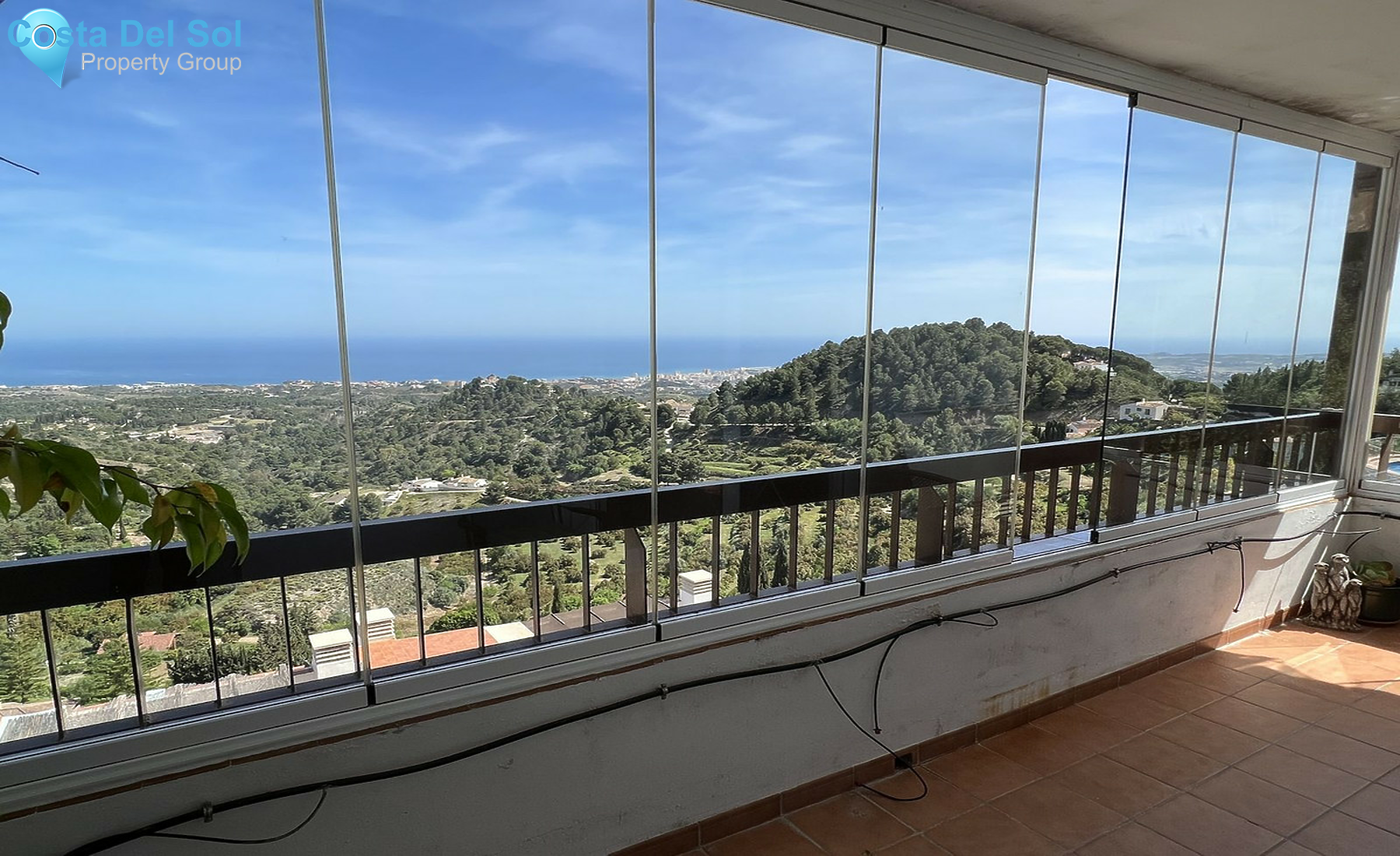 Top Floor Apartment in Mijas-1280653