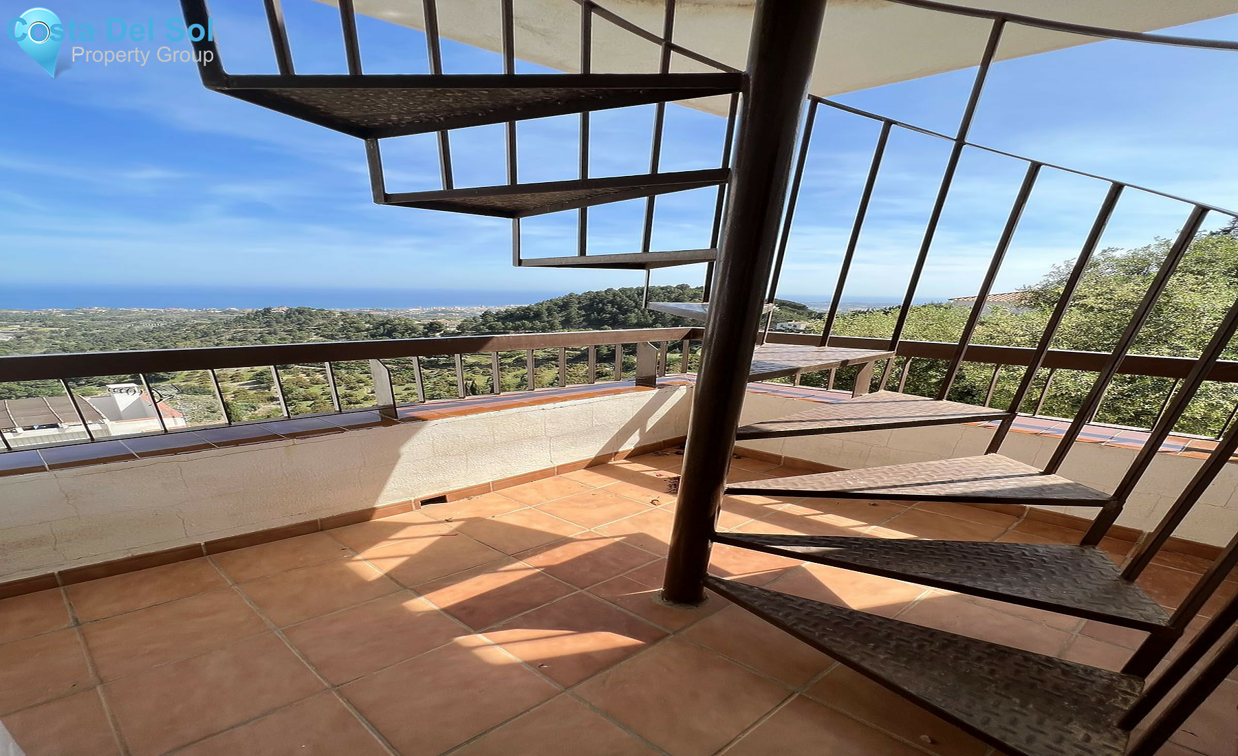 Top Floor Apartment in Mijas-1280656
