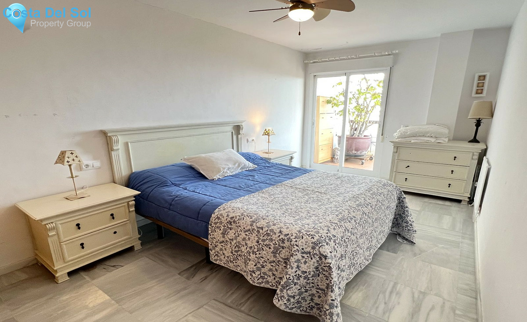 Top Floor Apartment in Mijas-1280642
