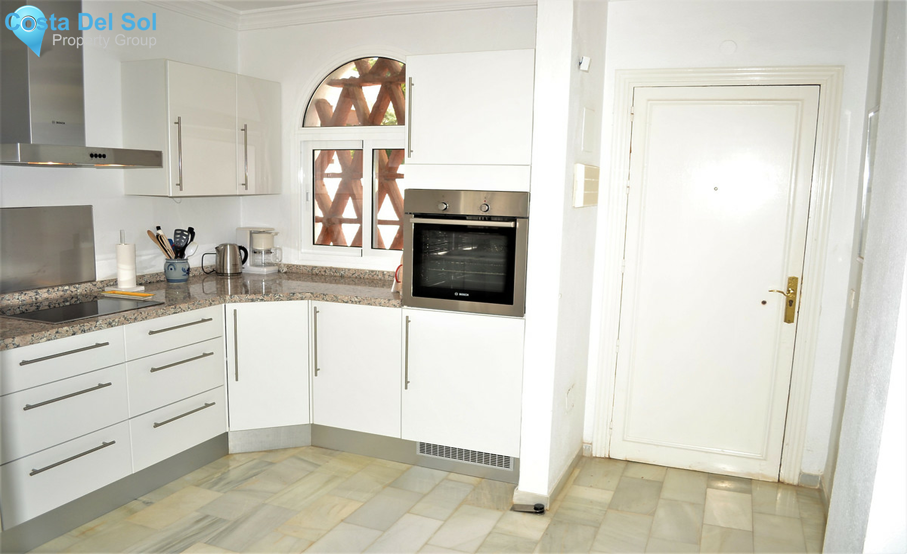 Top Floor Apartment in Mijas-1326405