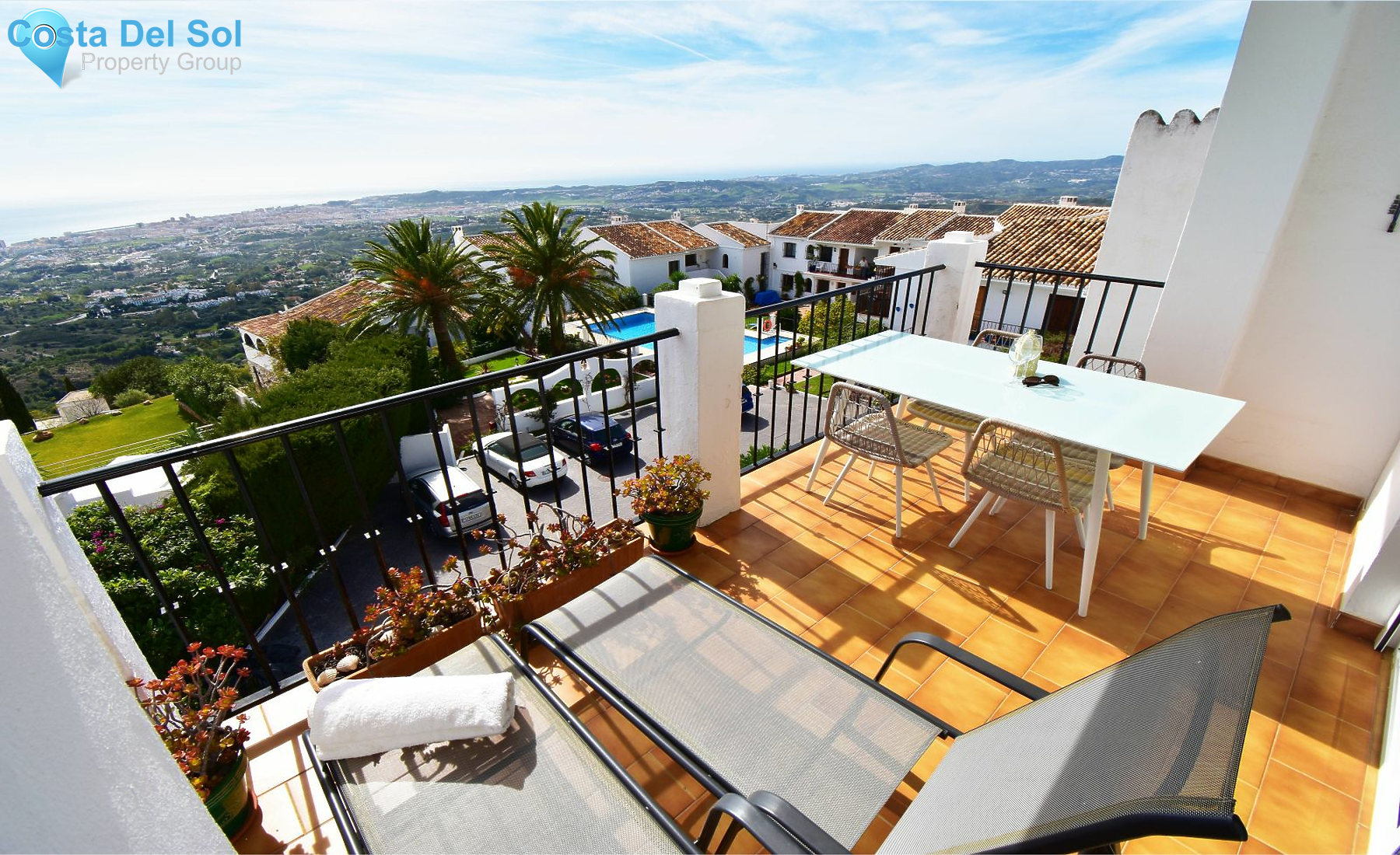 Top Floor Apartment in Mijas-1187022