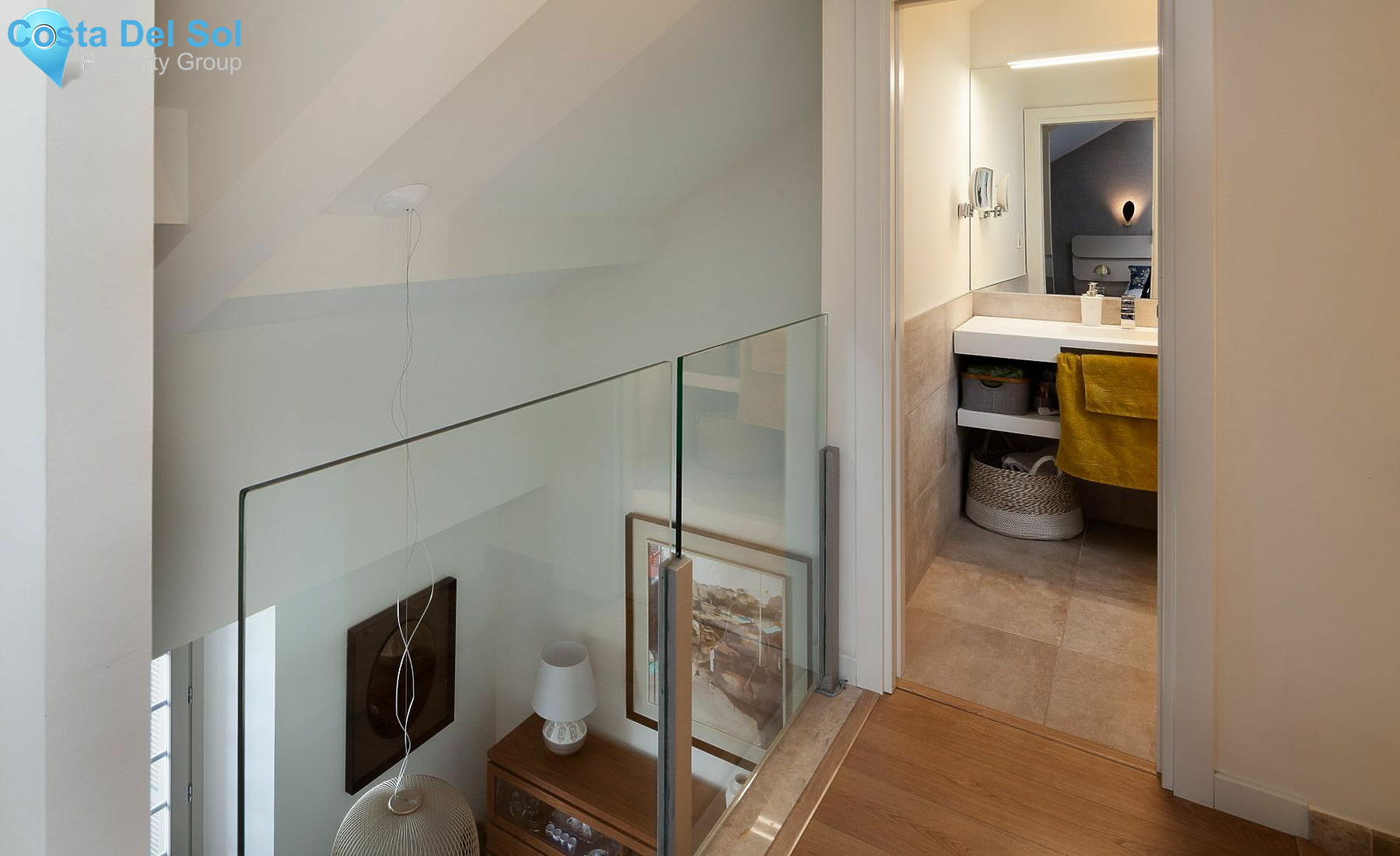 Top Floor Apartment in Málaga-1395533