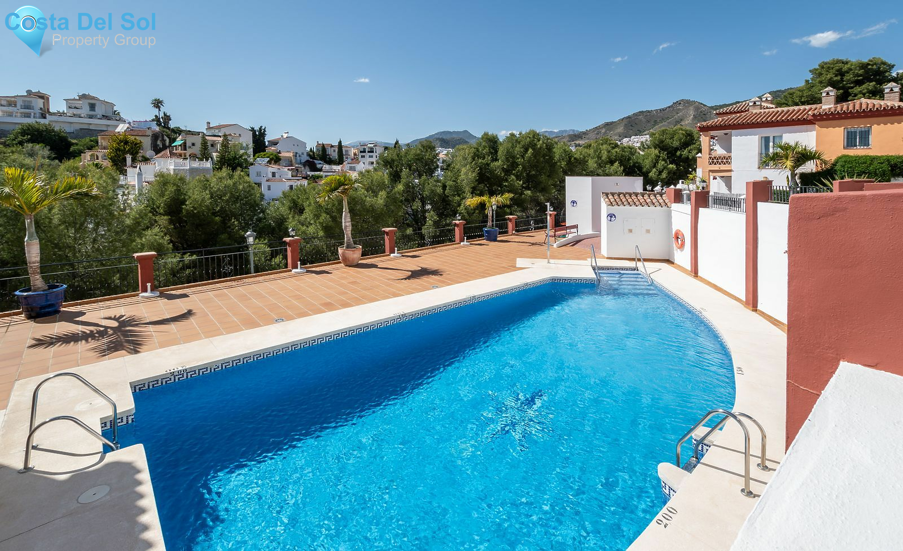 Middle Floor Apartment in Nerja-1423879