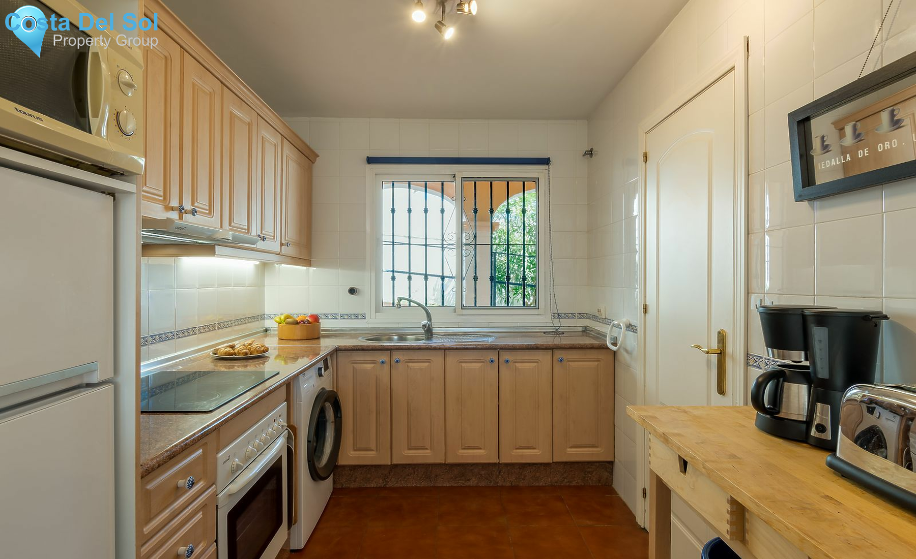 Middle Floor Apartment in Nerja-1423882