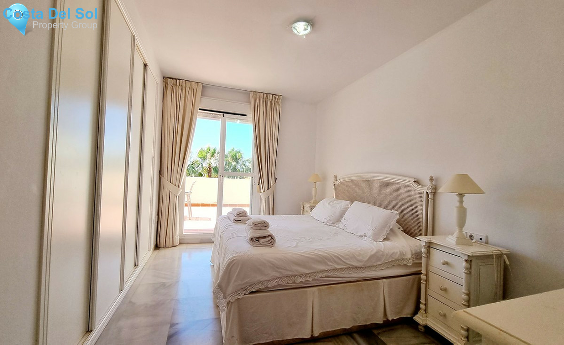 Top Floor Apartment in Nueva Andalucía-1249216