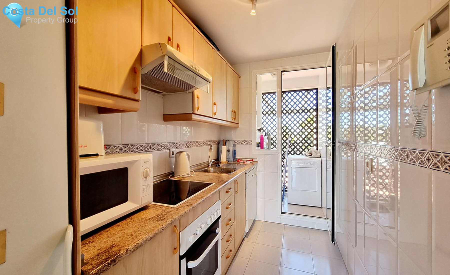Top Floor Apartment in Nueva Andalucía-1249210