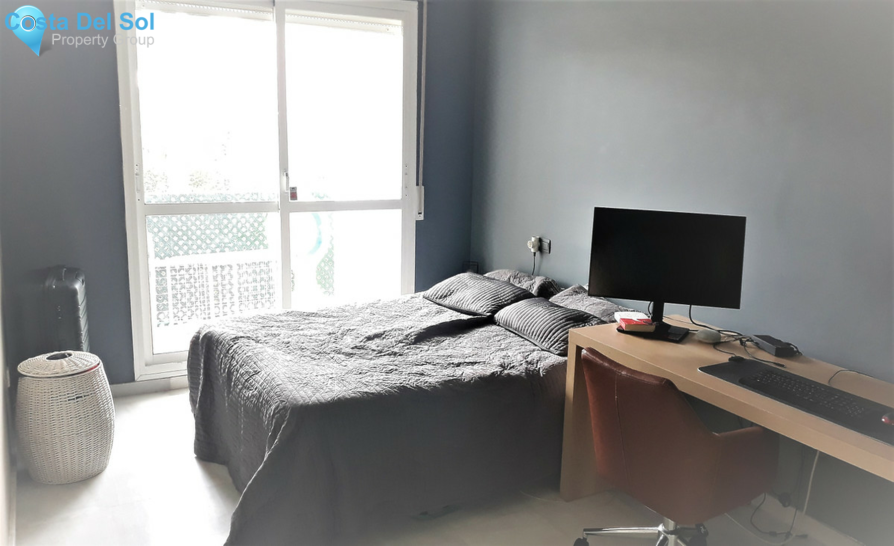 Top Floor Apartment in Nueva Andalucía-1293301