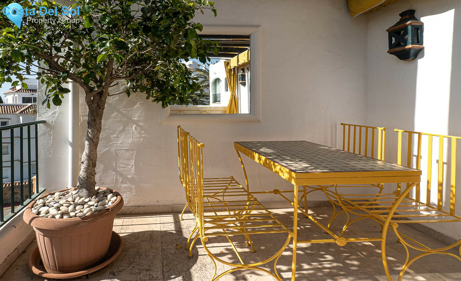 Top Floor Apartment in Nueva Andalucía-1369638