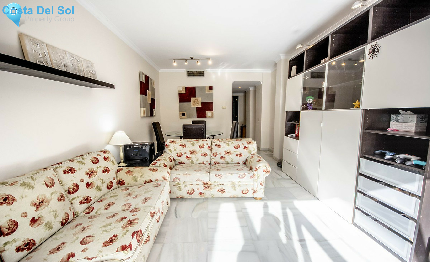 Top Floor Apartment in Nueva Andalucía-1405589