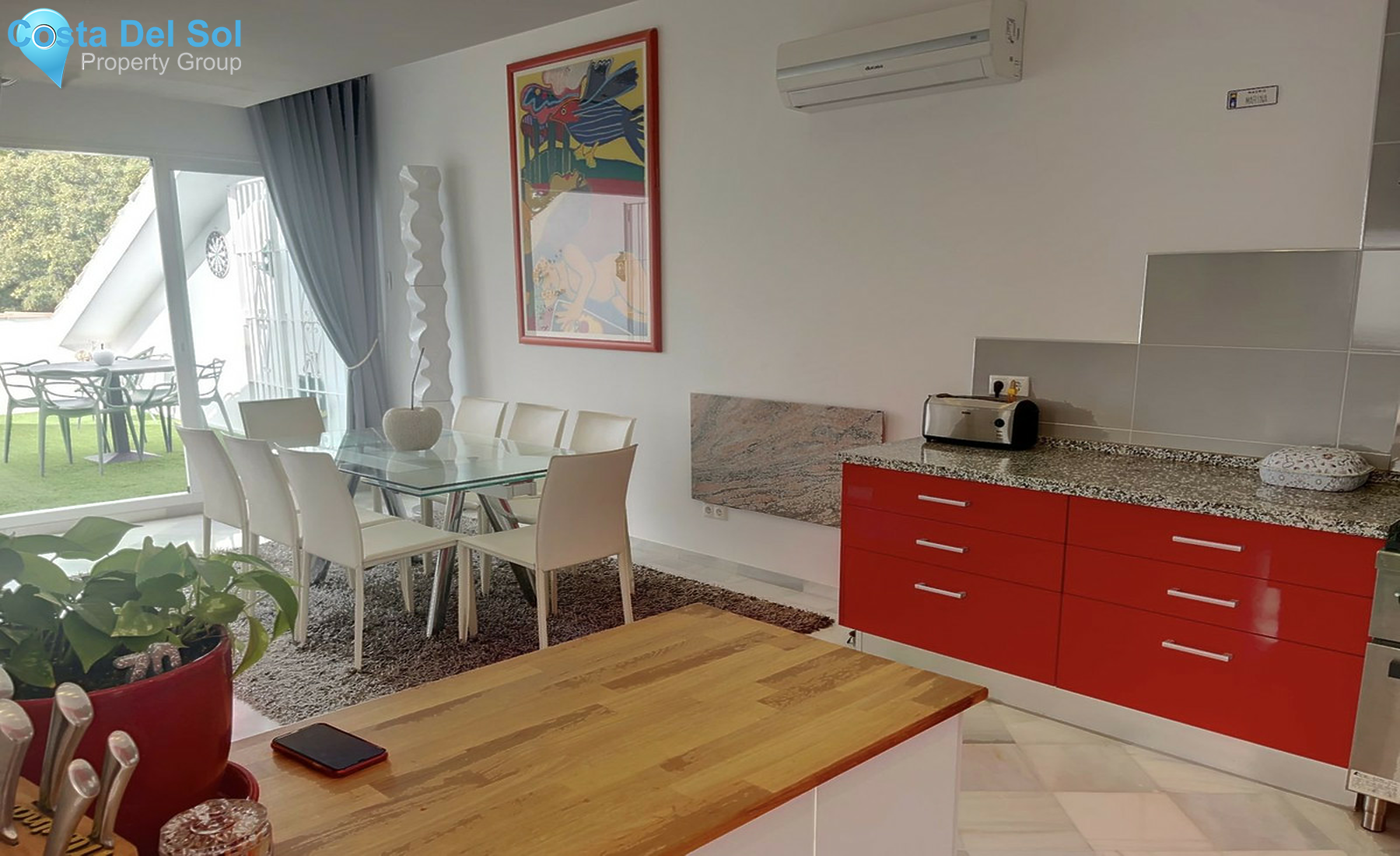 Top Floor Apartment in Nueva Andalucía-1502160
