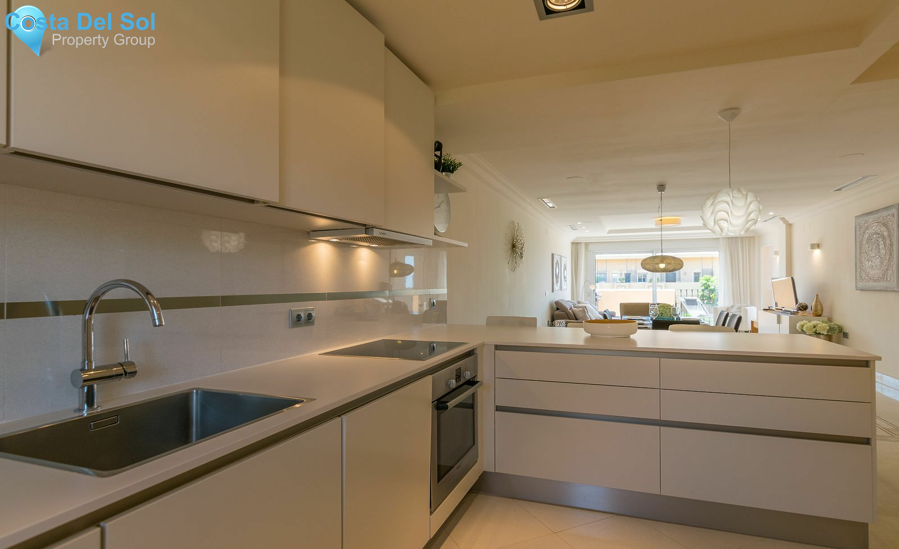 Top Floor Apartment in Nueva Andalucía-1386045