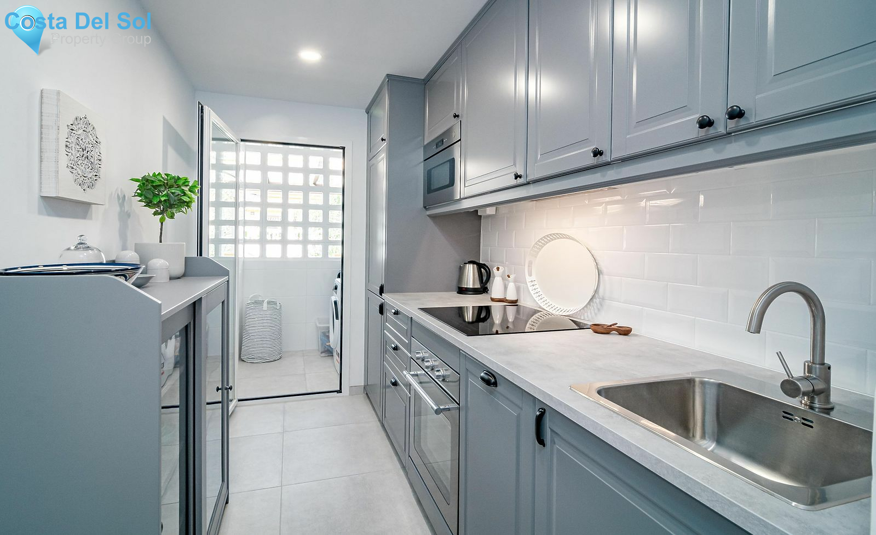 Top Floor Apartment in Nueva Andalucía-1422368