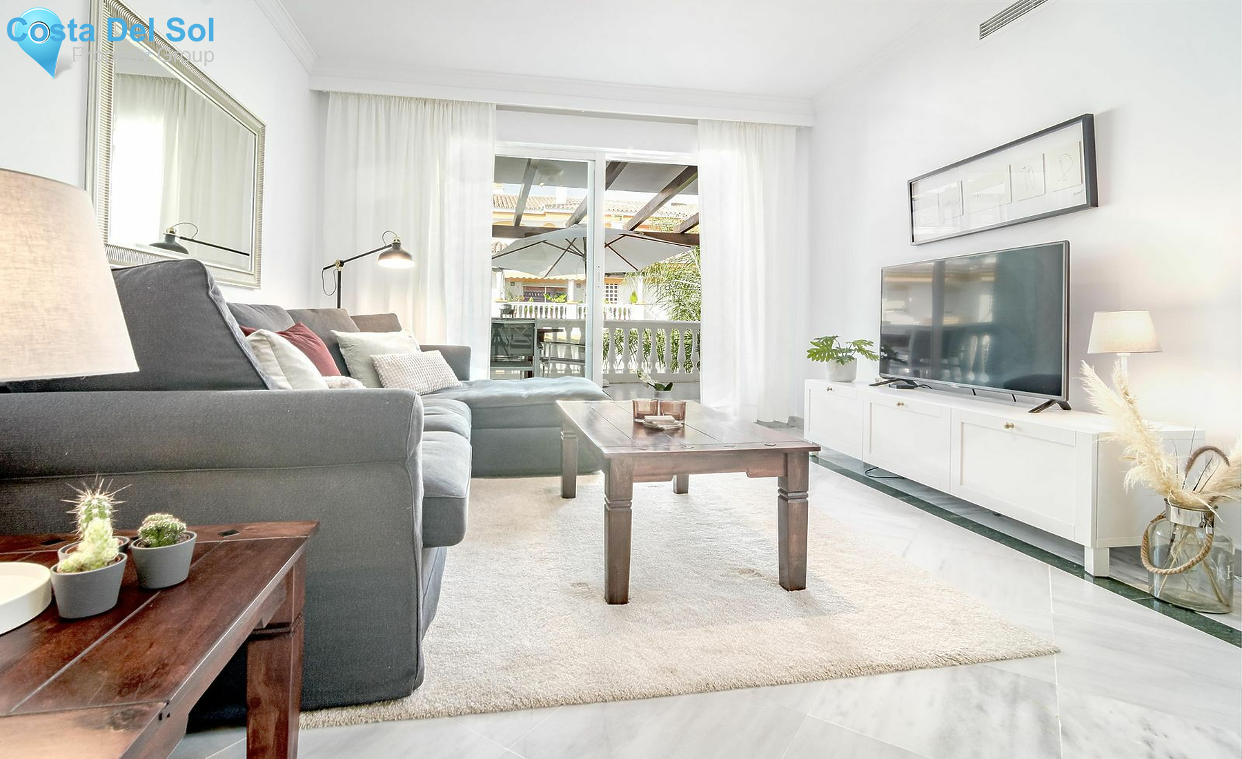 Top Floor Apartment in Nueva Andalucía-1422371