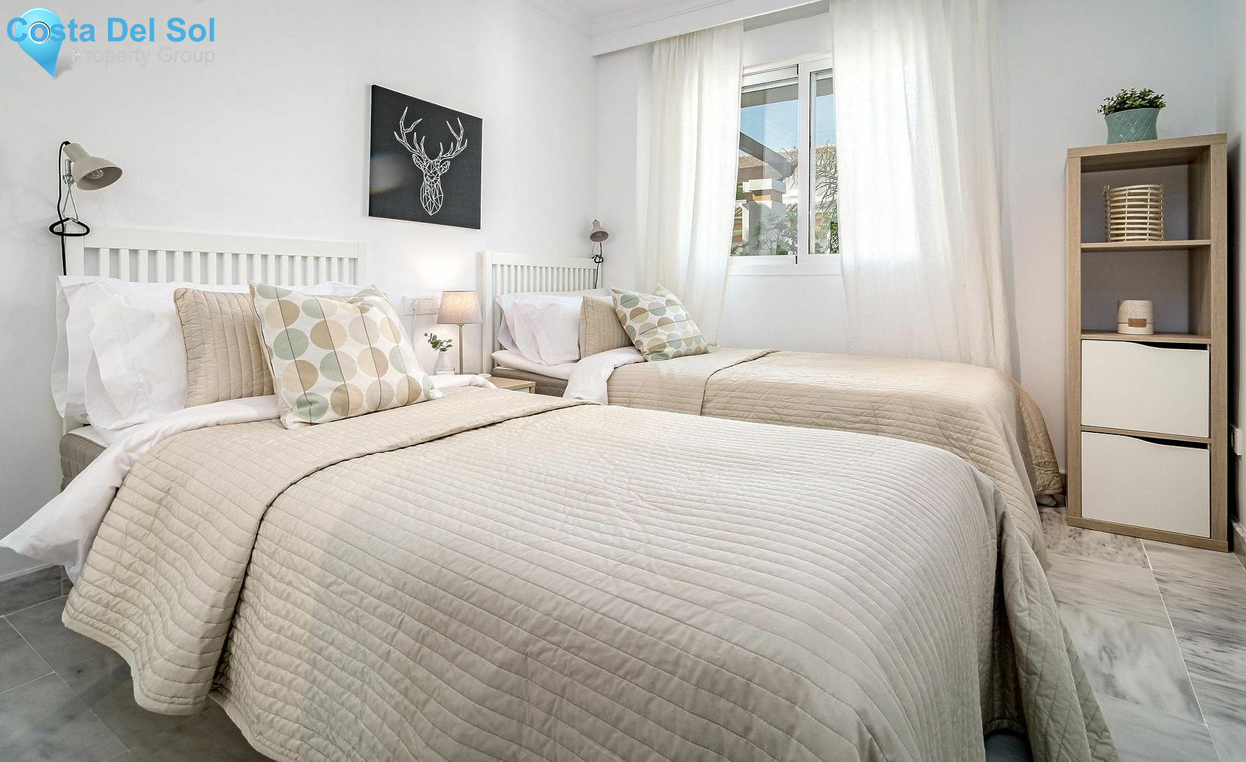 Top Floor Apartment in Nueva Andalucía-1422374