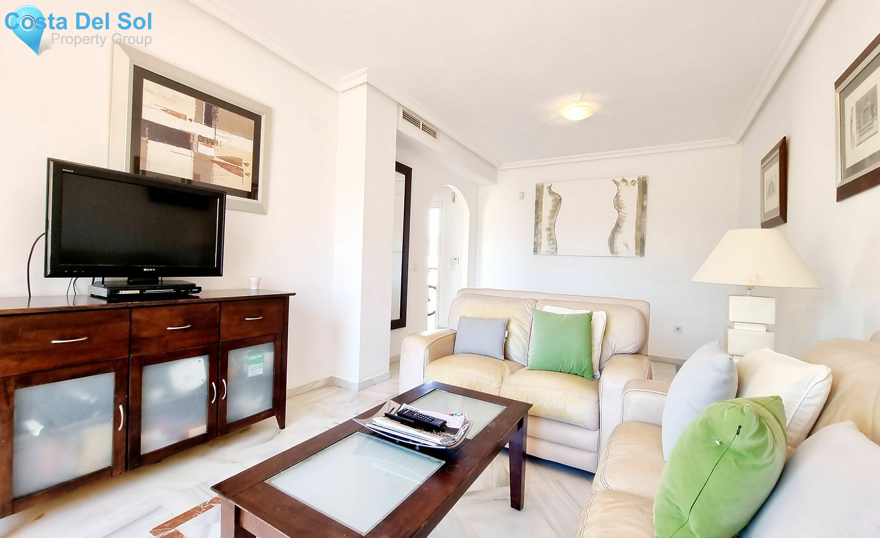 Top Floor Apartment in Nueva Andalucía-1469112