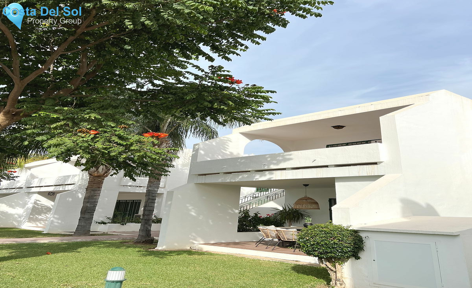 Top Floor Apartment in Nueva Andalucía-1494786