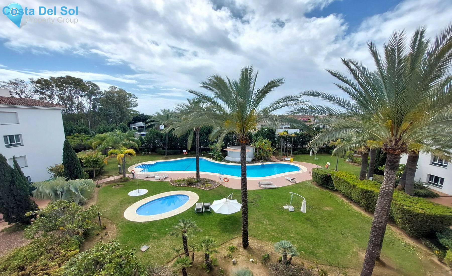 Top Floor Apartment in Puerto Banús-1287996
