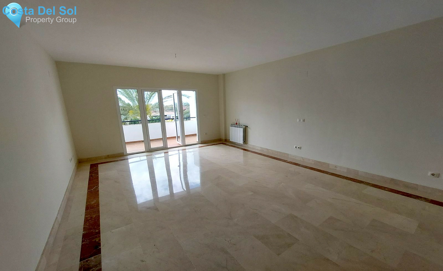 Top Floor Apartment in Puerto Banús-1288000