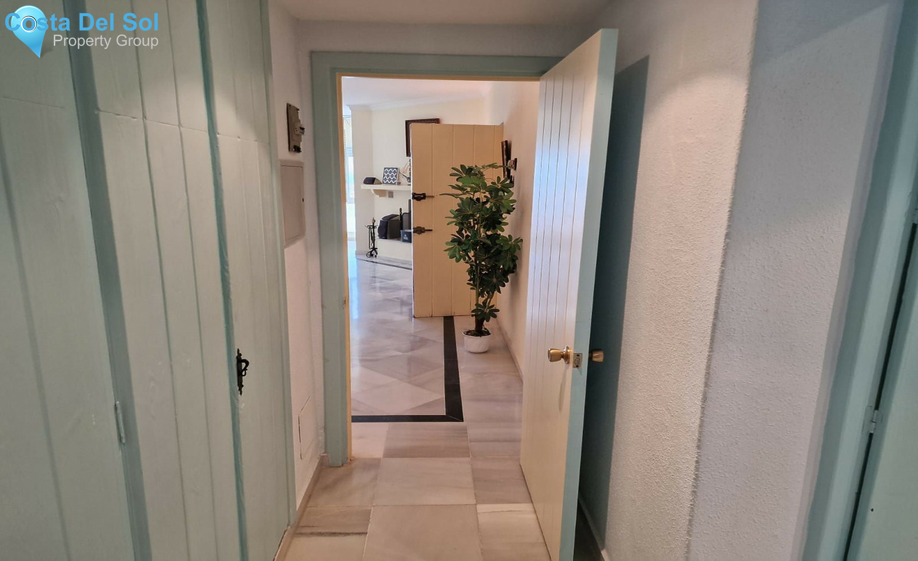 Top Floor Apartment in Puerto Banús-1437939