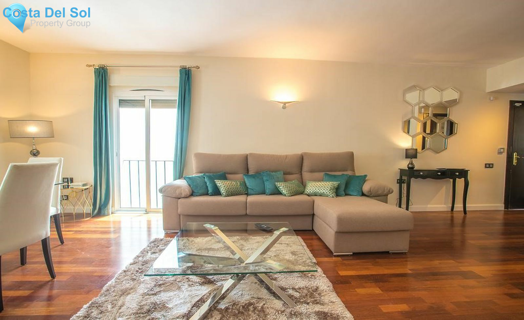 Top Floor Apartment in Puerto Banús-1139691