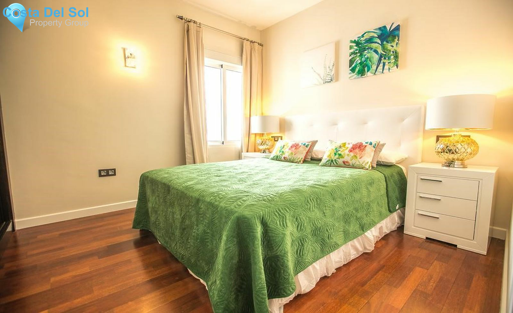 Top Floor Apartment in Puerto Banús-1139692
