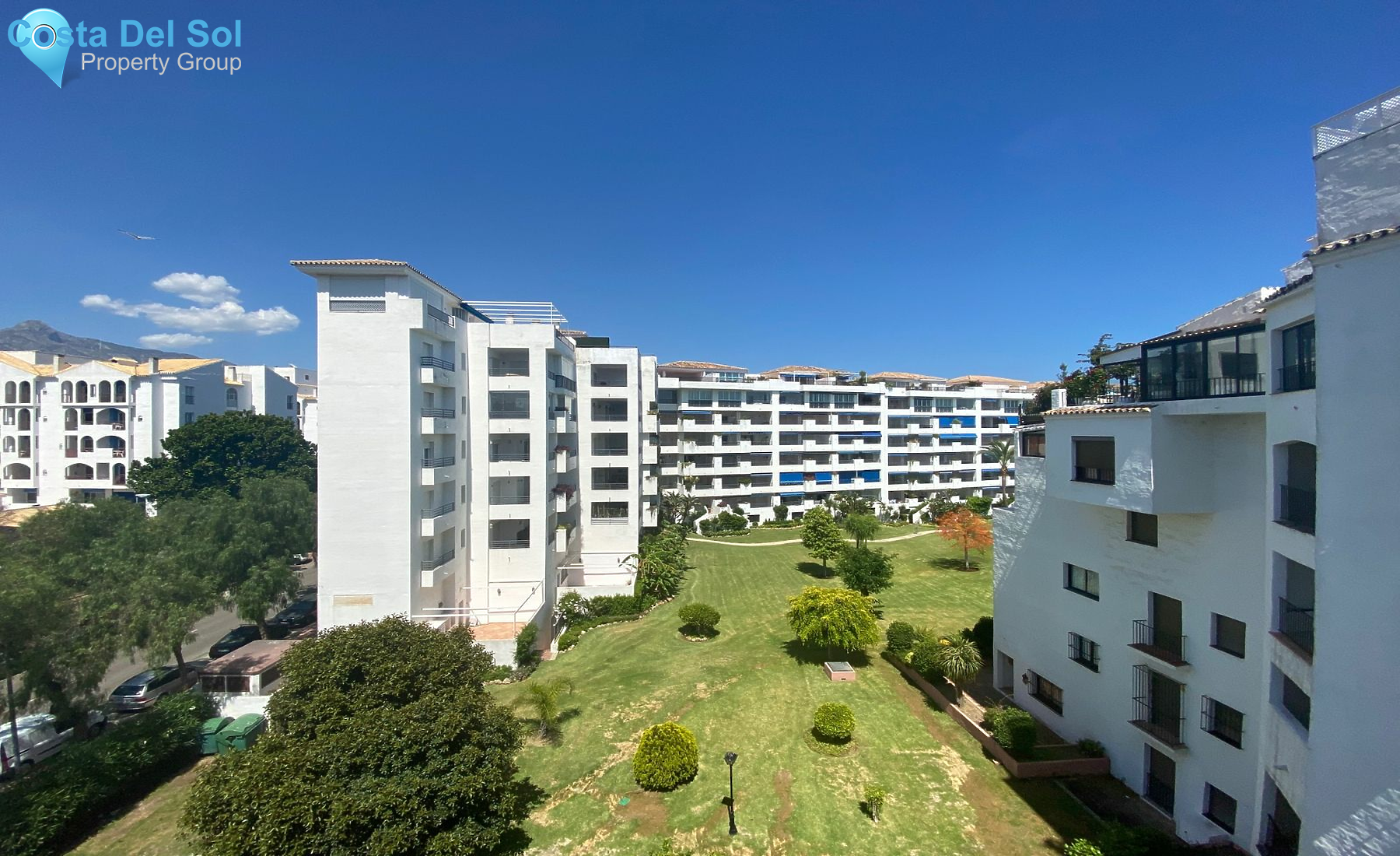 Top Floor Apartment in Puerto Banús-1182711