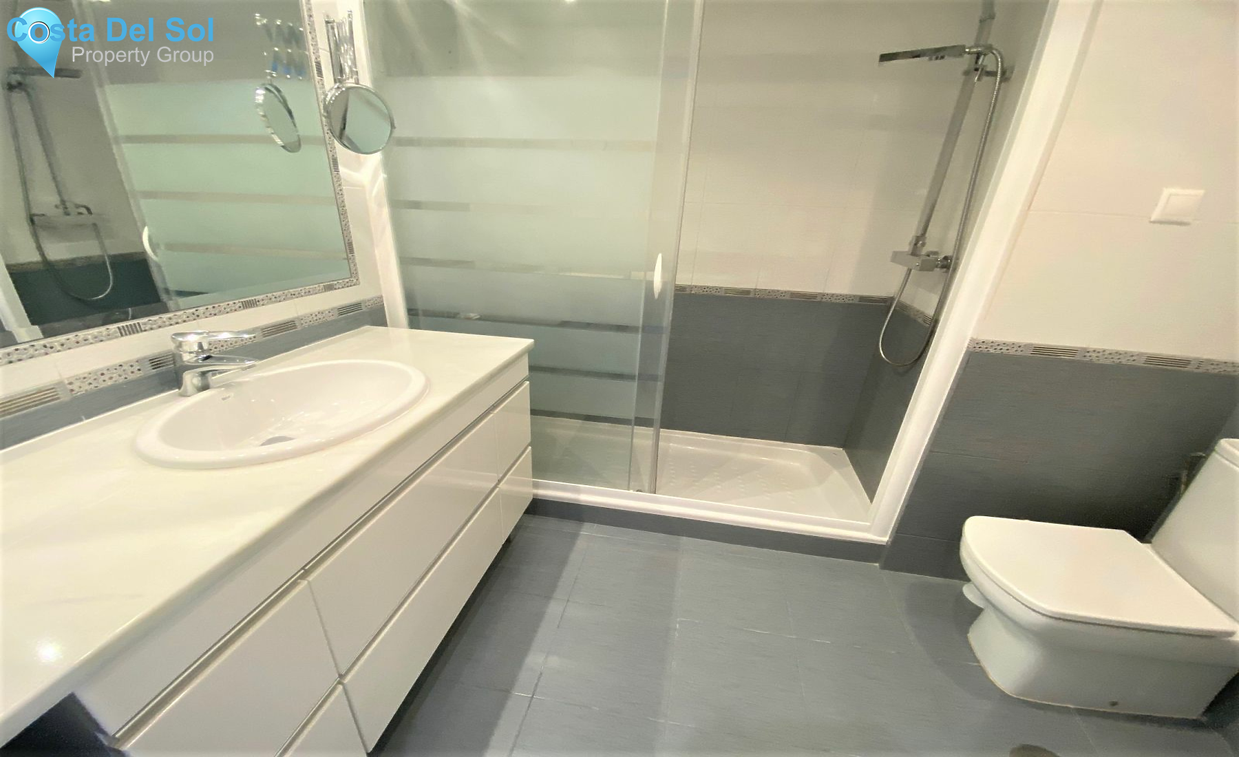 Top Floor Apartment in Puerto Banús-1182717