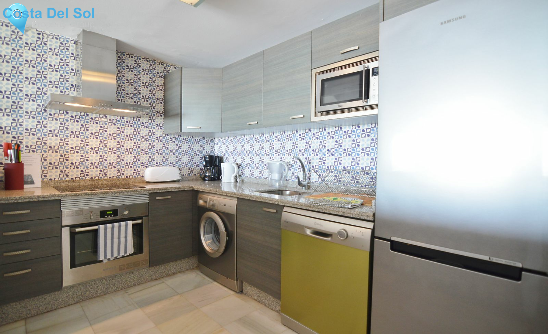 Top Floor Apartment in Puerto Banús-1392322