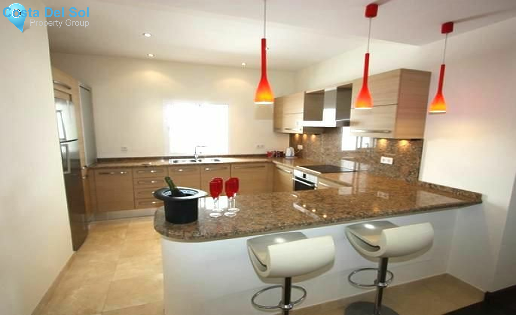 Top Floor Apartment in Puerto Banús-1395385
