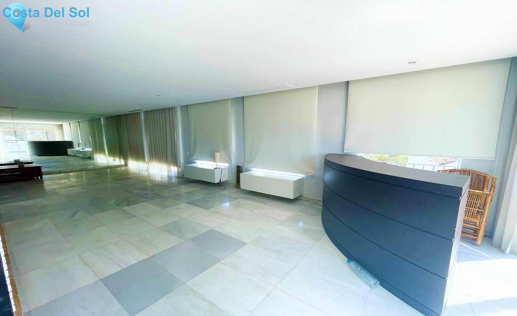 Top Floor Apartment in Puerto Banús-1534502