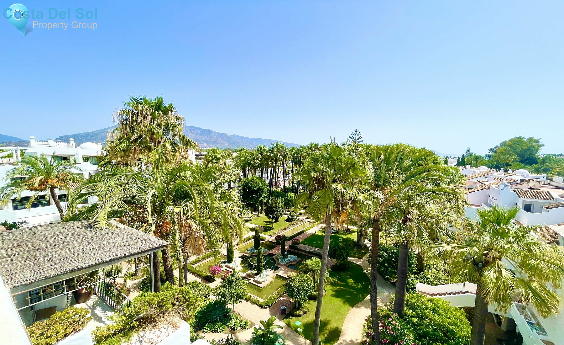 Top Floor Apartment in Puerto Banús-1534503