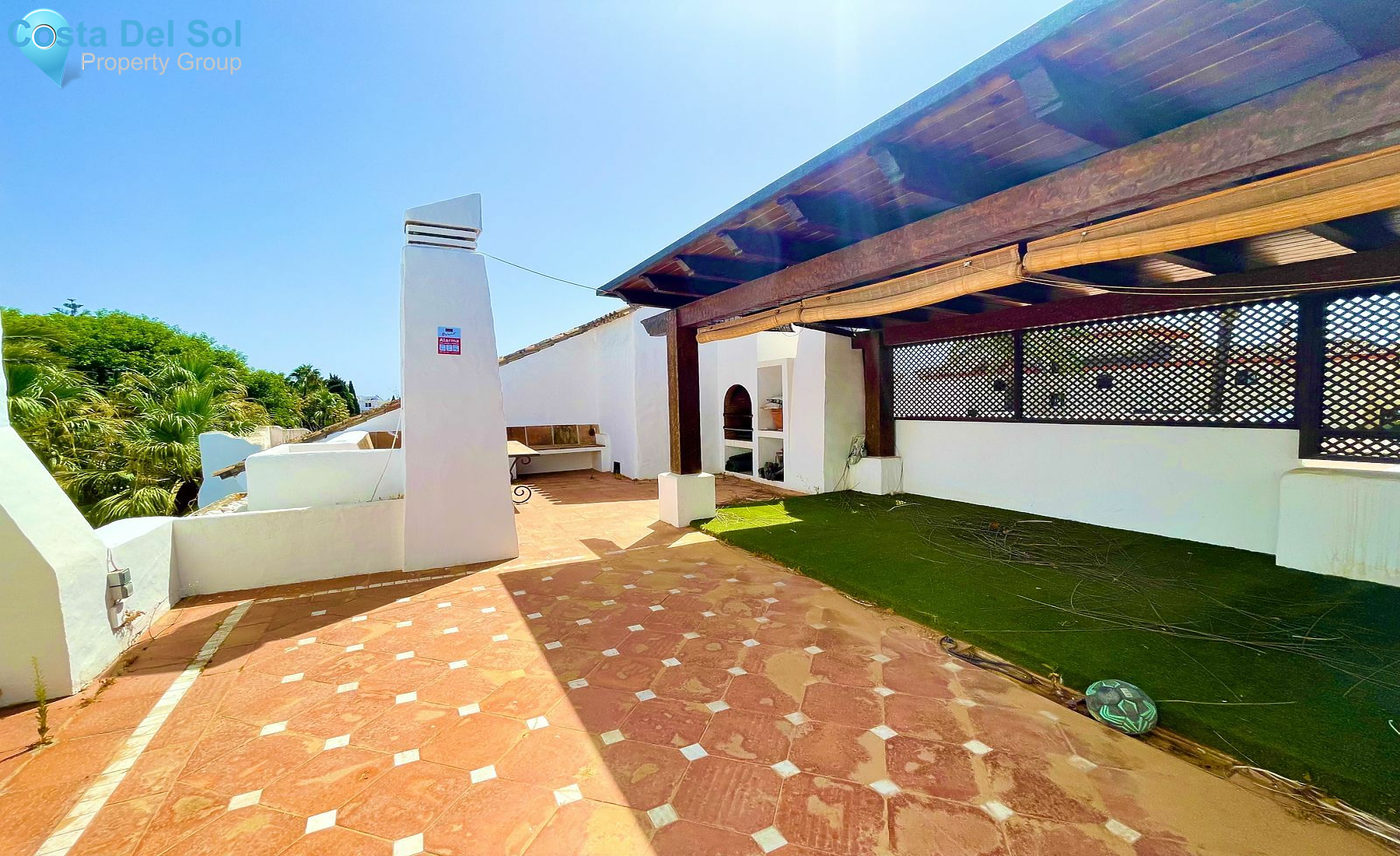 Top Floor Apartment in Puerto Banús-1534506