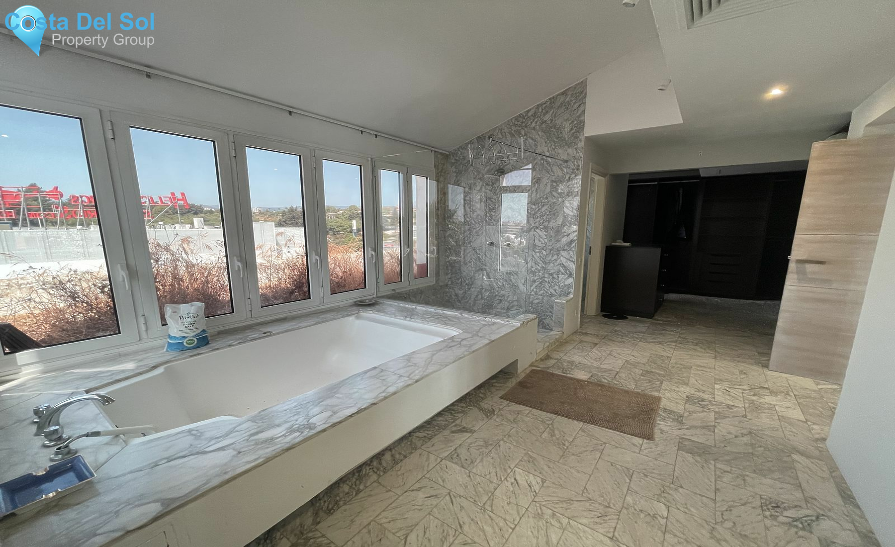 Top Floor Apartment in Puerto Banús-1534507