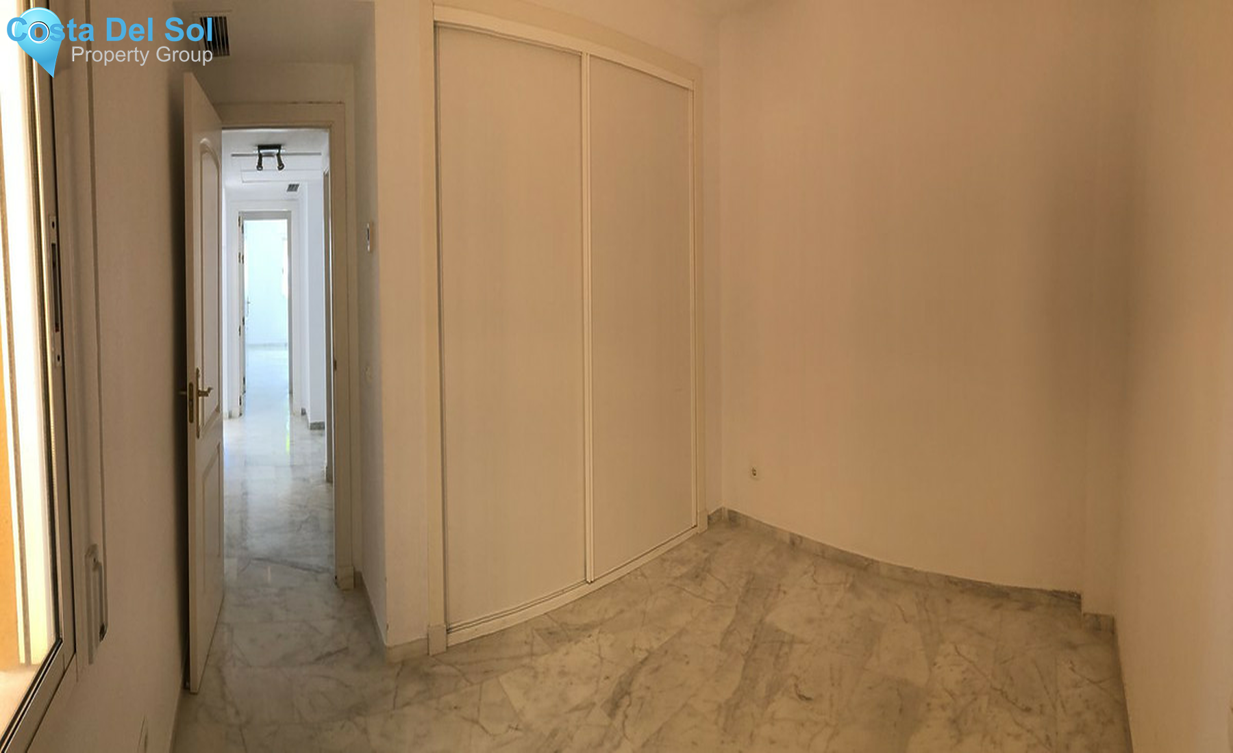 Top Floor Apartment in Reserva de Marbella