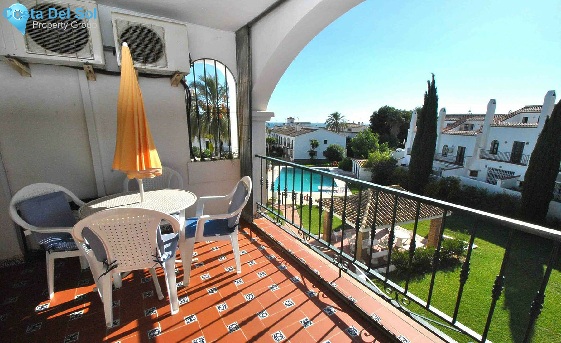 Top Floor Apartment in Riviera del Sol-1459474