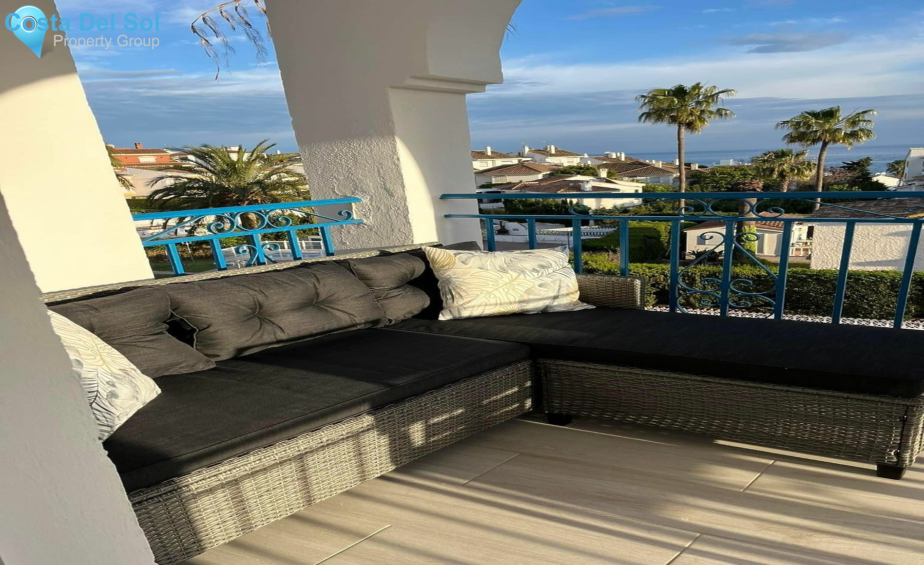 Top Floor Apartment in Riviera del Sol-1443525