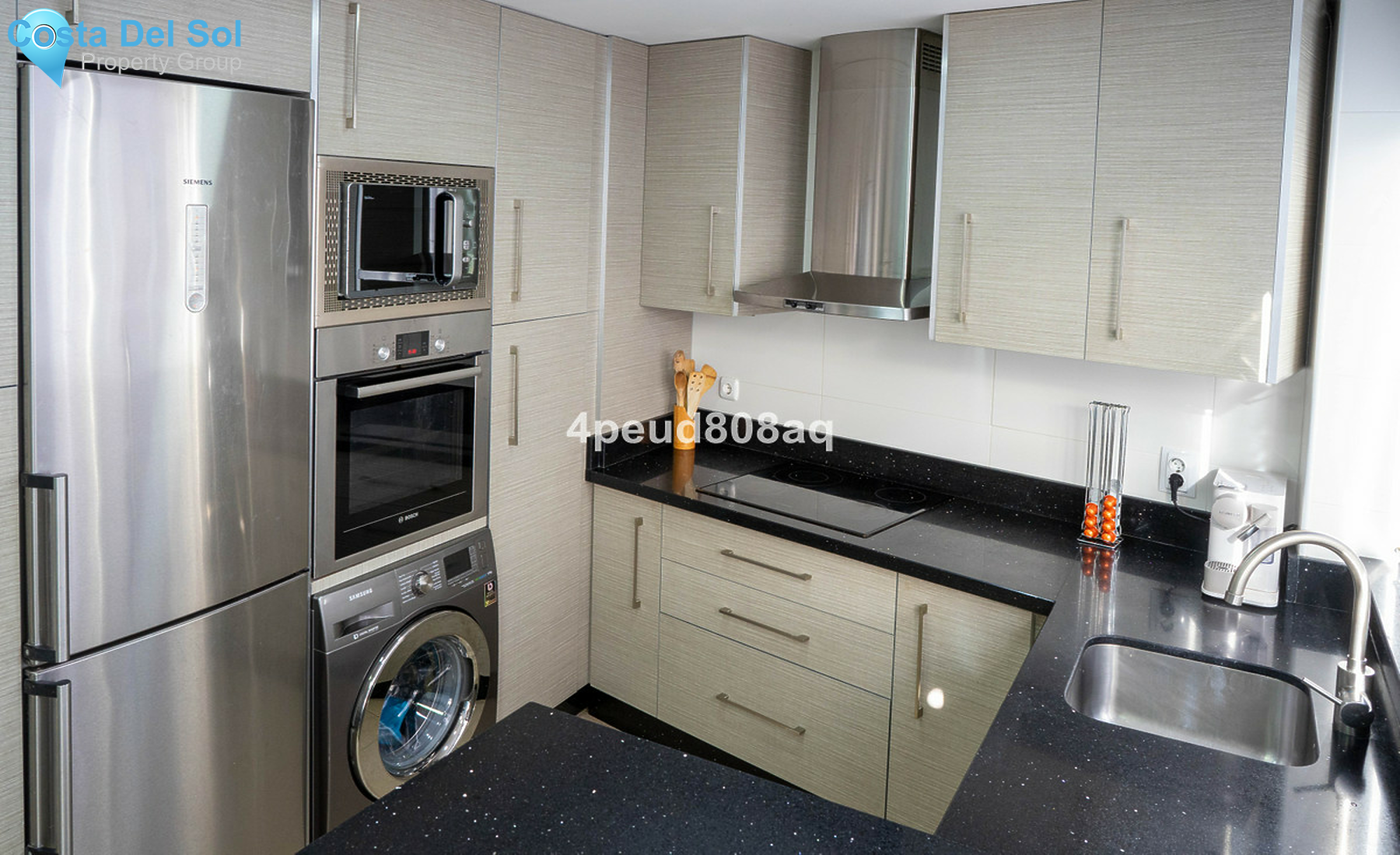 Top Floor Apartment in San Pedro de Alcántara-1323159