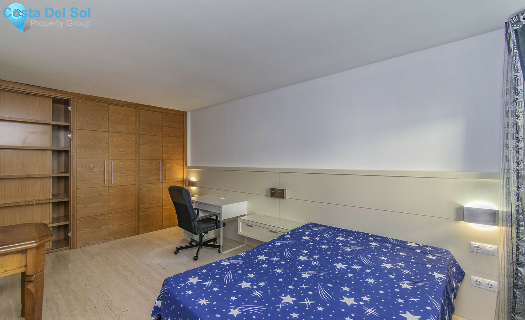 Top Floor Apartment in San Pedro de Alcántara-1403572