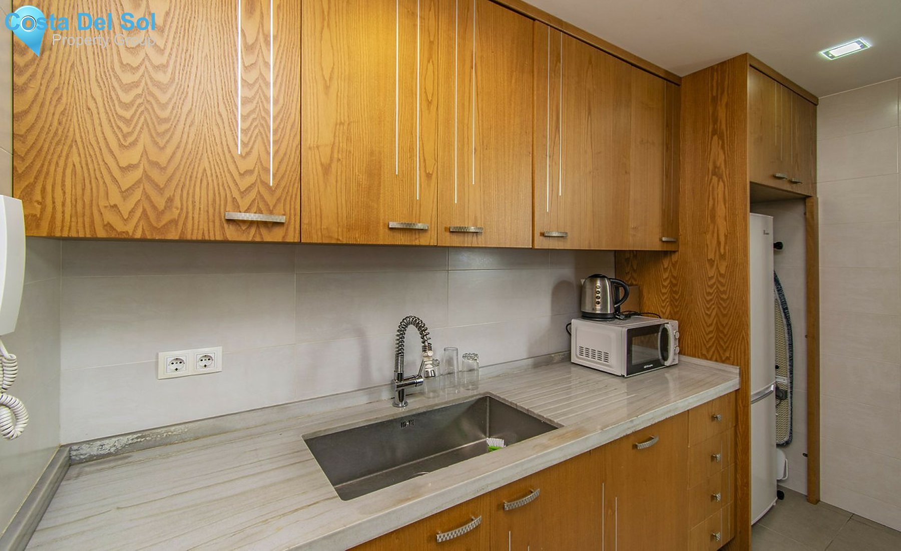 Top Floor Apartment in San Pedro de Alcántara-1403573