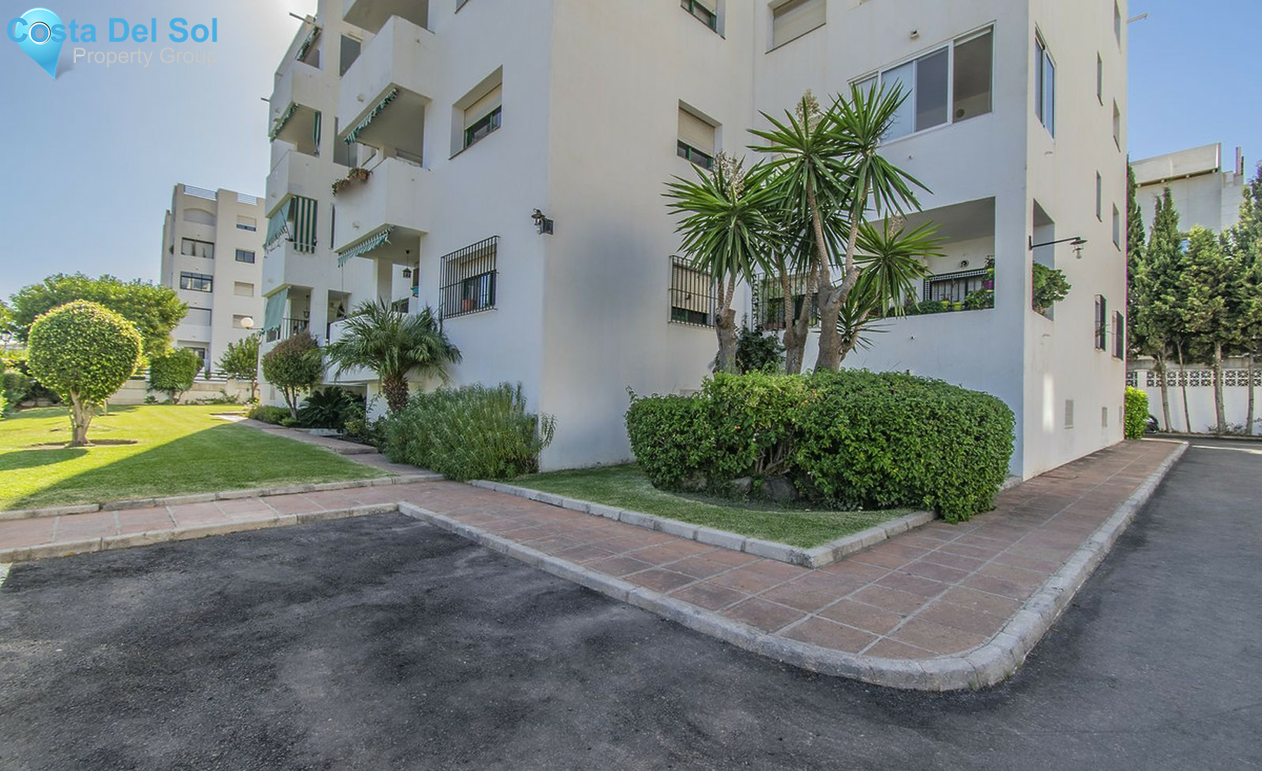 Top Floor Apartment in San Pedro de Alcántara-1403581