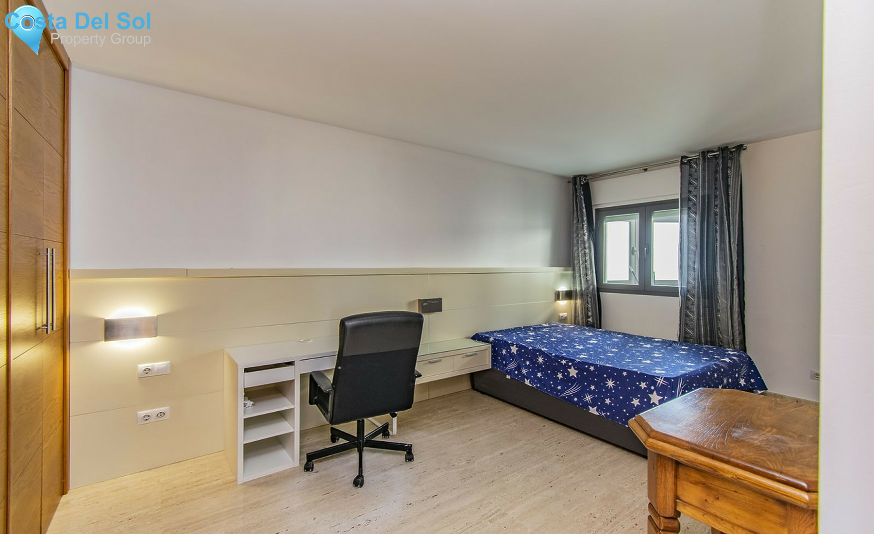 Top Floor Apartment in San Pedro de Alcántara-1403566