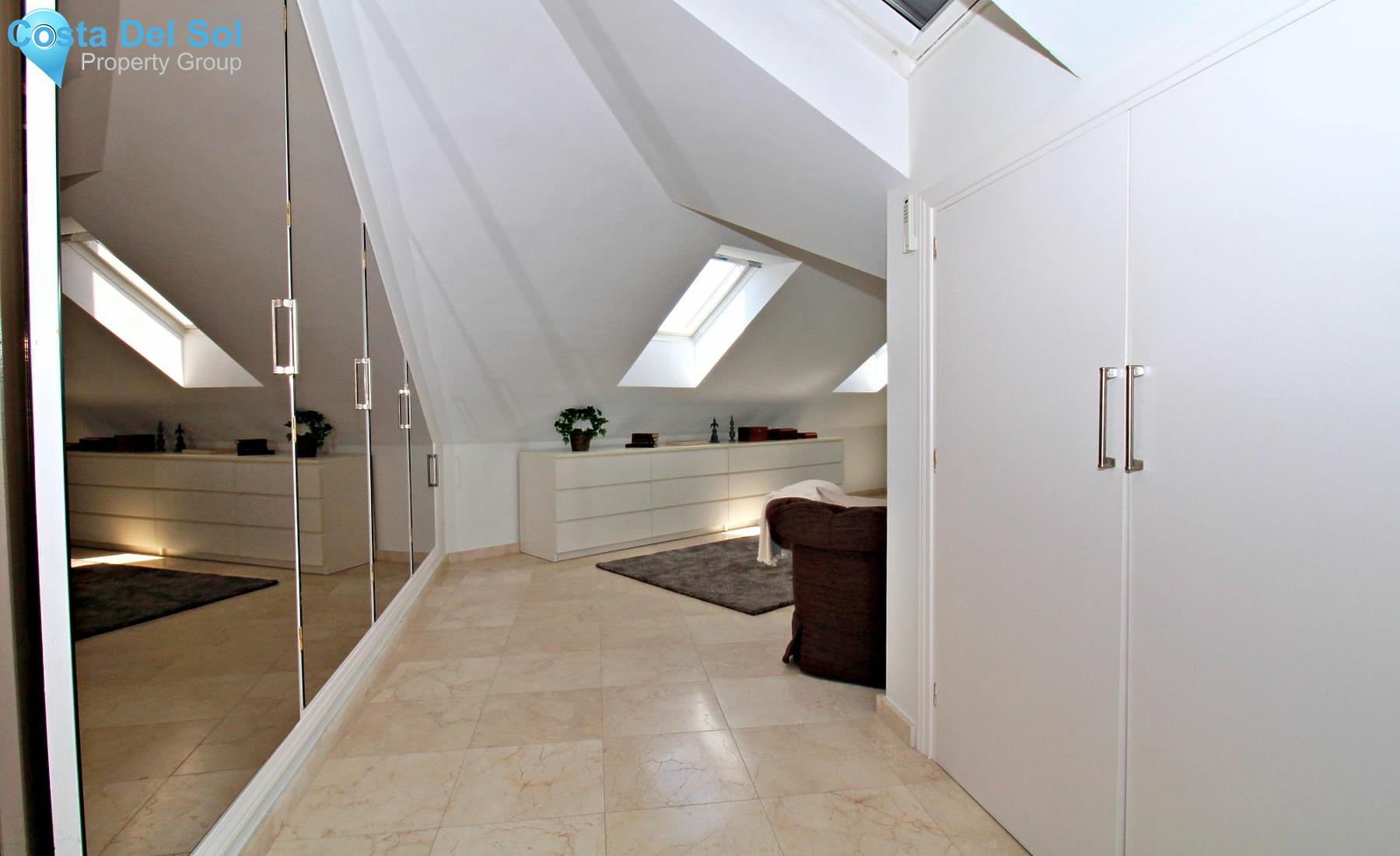 Top Floor Apartment in San Pedro de Alcántara-1490219